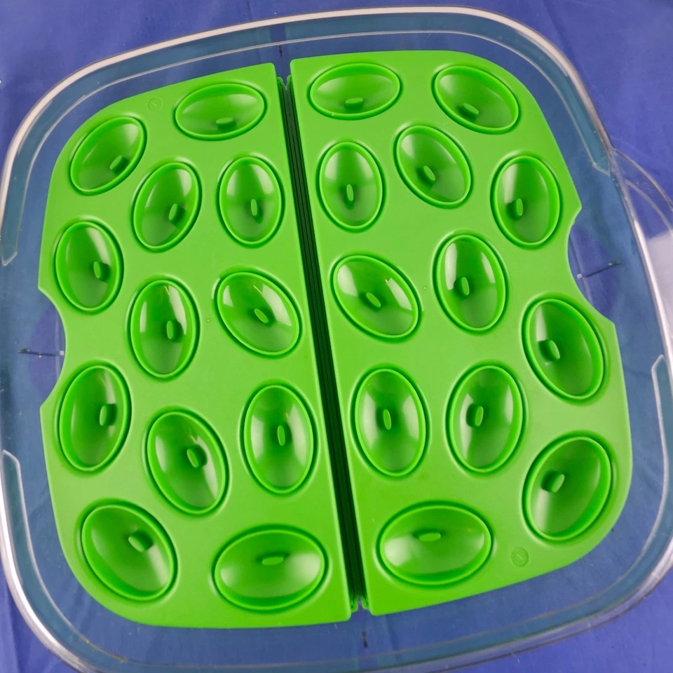 Pampered Chef Large Square Cool and Serve Divider Tray & Inserts Veggie Snacks - Image 4 of 4