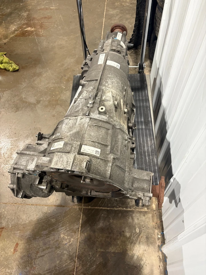 Б/у автоматическая коробка передач в сборе подходит: 2010 Audi a5 AT AWD quattro tran - Изображение 3 из 4