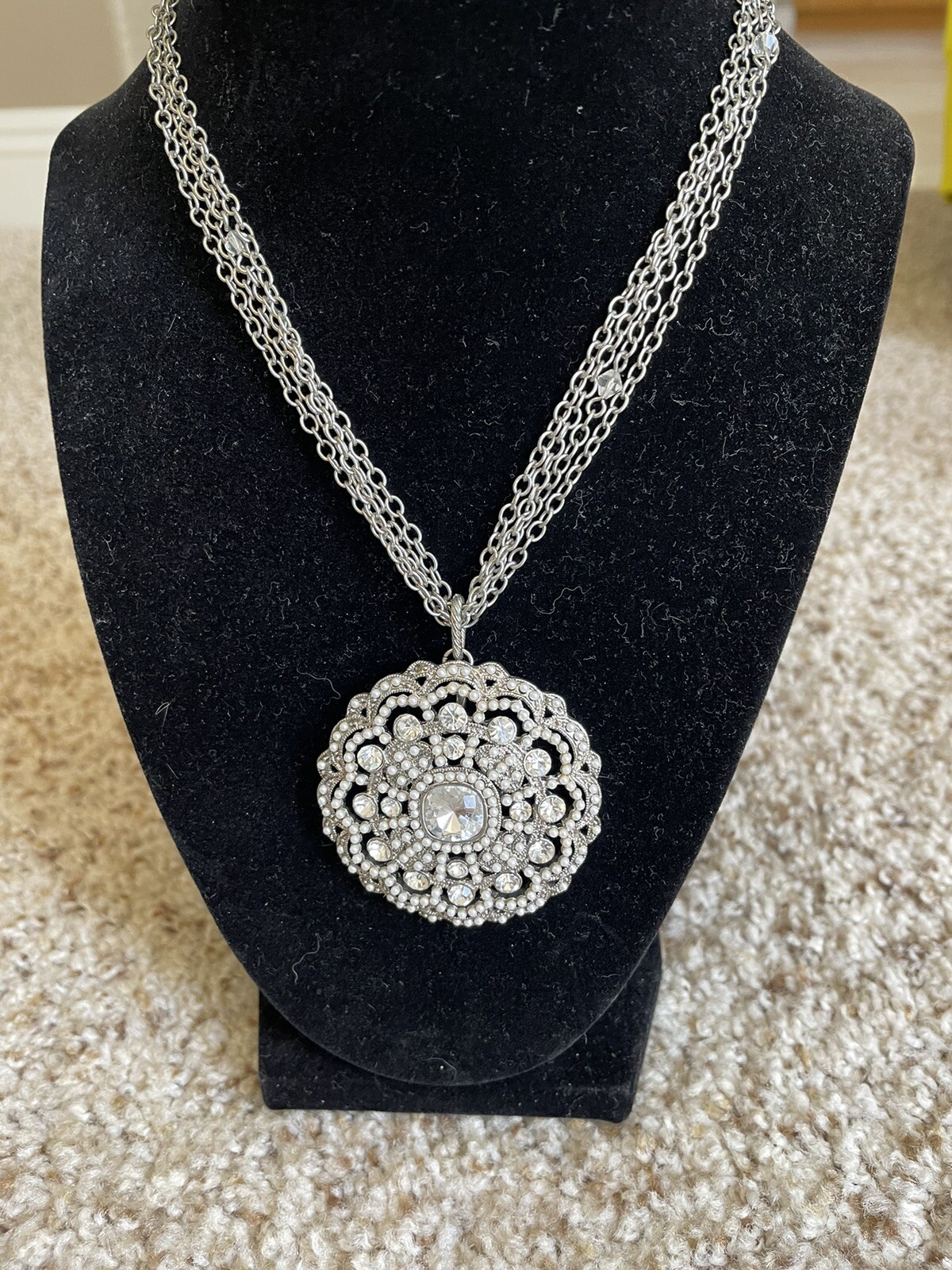 Silver Rhinestone Pendant Statement Necklace - Fr… - image 6