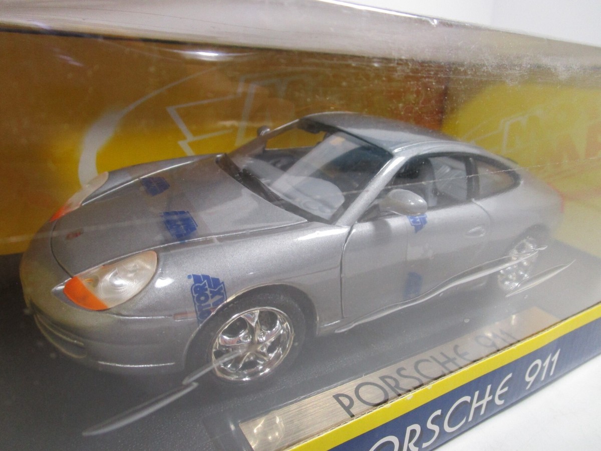 未使用❗MOTOR MAX 1999 PORSCHE 911 1:18 未使用❗MOTOR MAX 1999 PORSCHE 911 1:18 Motormax 1/18 Scale