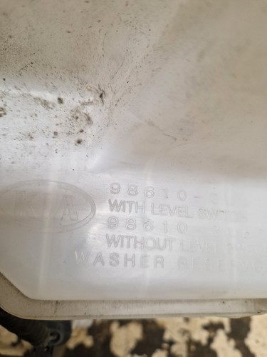 KIA SPORTAGE WINDSCREEN WASHER FLUID BOTTLE TANK MK3 10_16 (98610-3U510 ) DIESEL - Picture 9 of 20