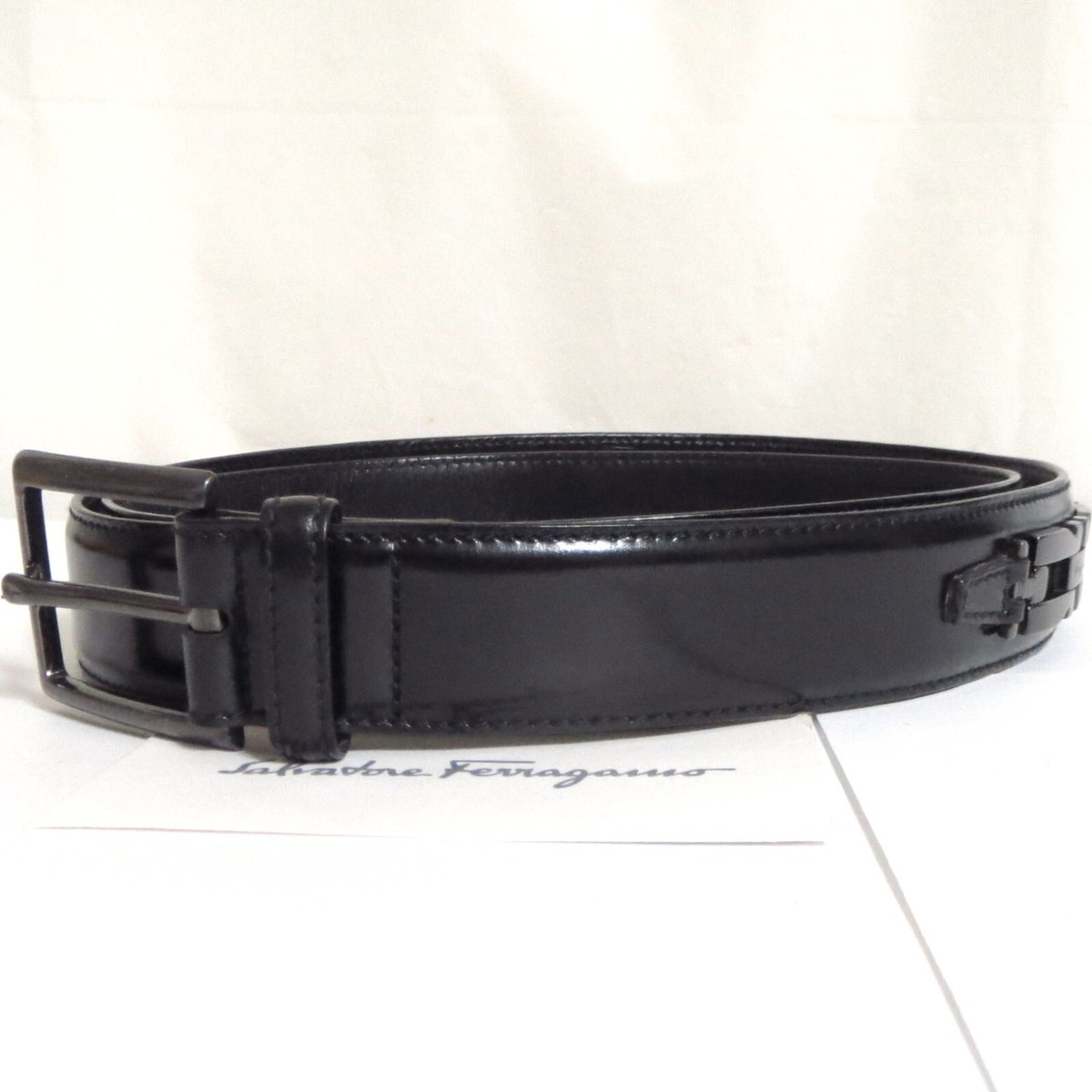 Vintage Salvatore Ferragamo Black Leather Belt. Made in Italy  SALVATORE FERRAGAMO Belt Black Leather Unisex Gold Made in  main image 2