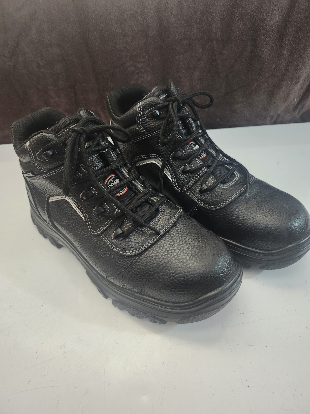 Sketchers Burgin Sodser Leather Work Boots. Size 10
