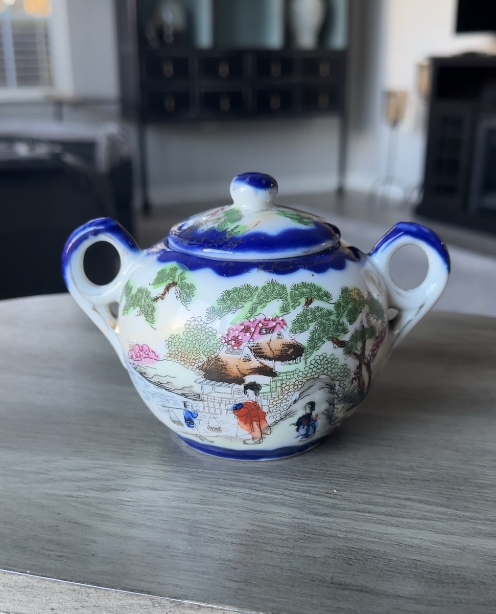 Rare Vintage Hand Painted Blue and White Porcelain Japanese Sugar