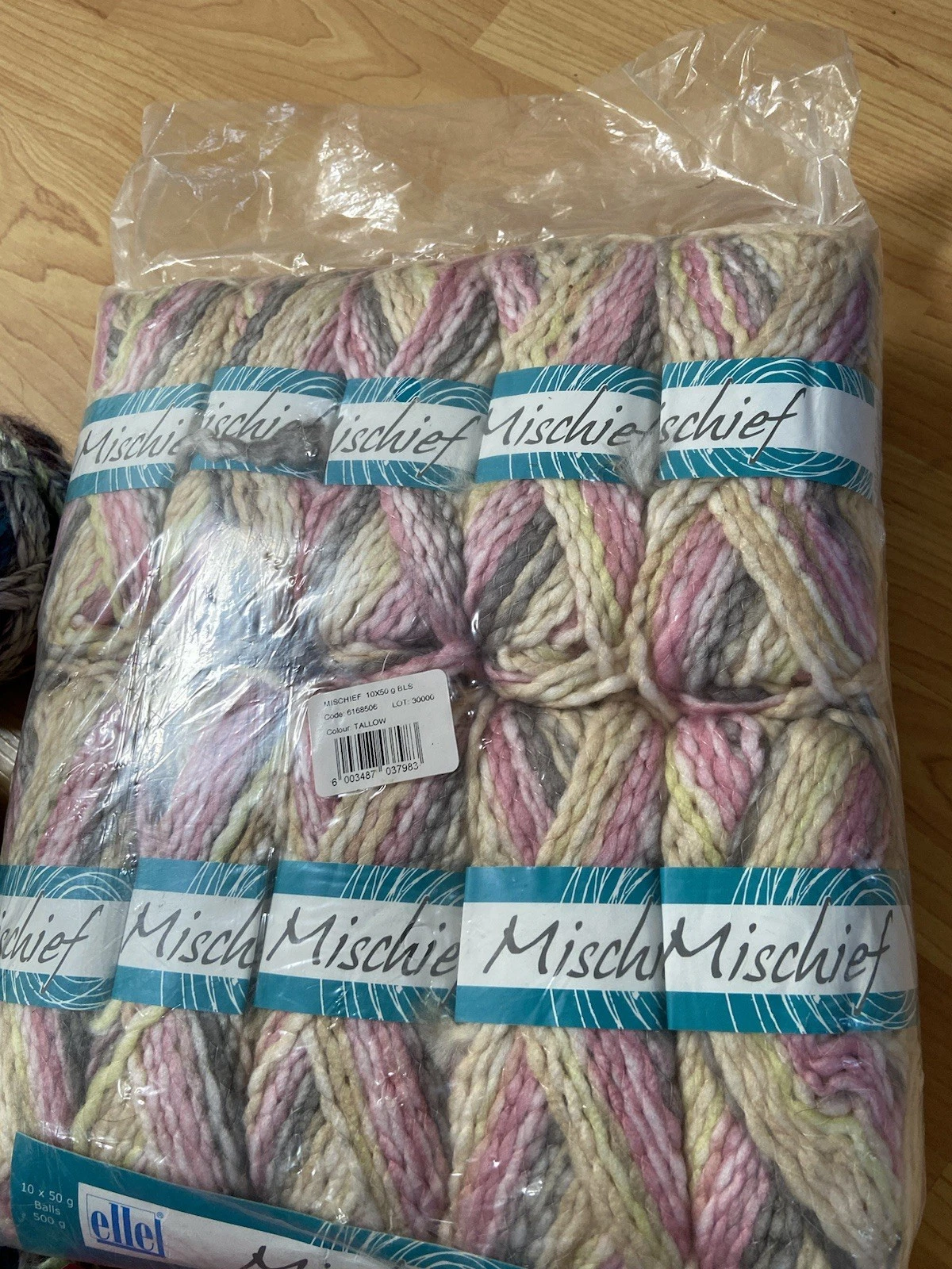 Yarn Destash Lot: Isaac Mizrahi Skyscraper, Elle Mischief Multipack, Needles image 2