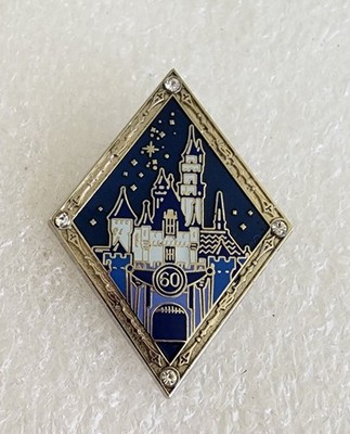 💎 DISNEY CAST EXCLUSIVE~DISNEYLAND~60 💎 DIAMOND CELEBRATION PIN