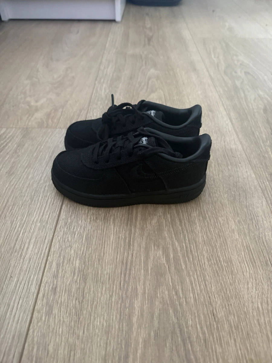 Preços baixos em Nike Air Force 1 Low Stussy Black | eBay