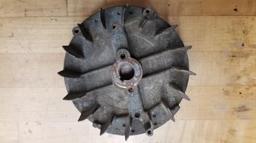 Mower Flywheel Kohler? Briggs&Stratton? Onan? MTD? John Deere? Craftsman? - 第 1/10 張圖片