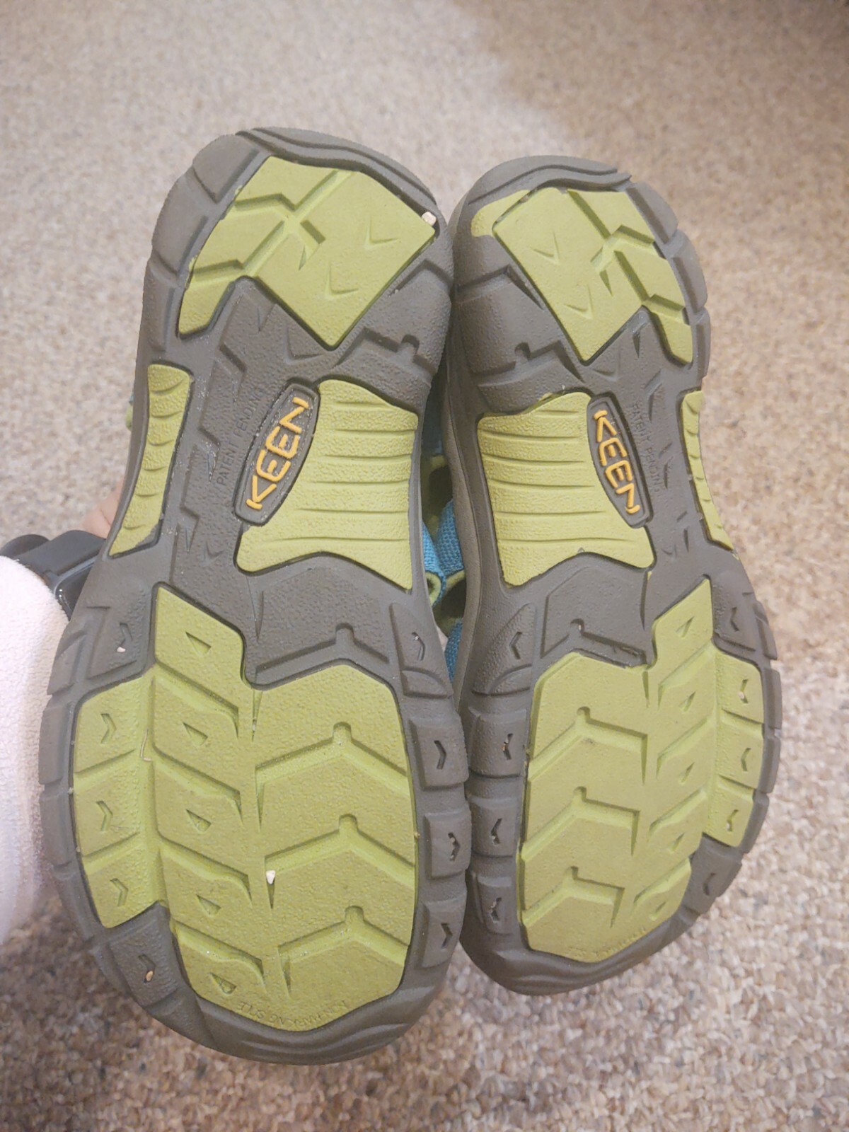 KEEN Sandali appassionati di scarpe da acqua per ragazzi taglia 5 blu acqua