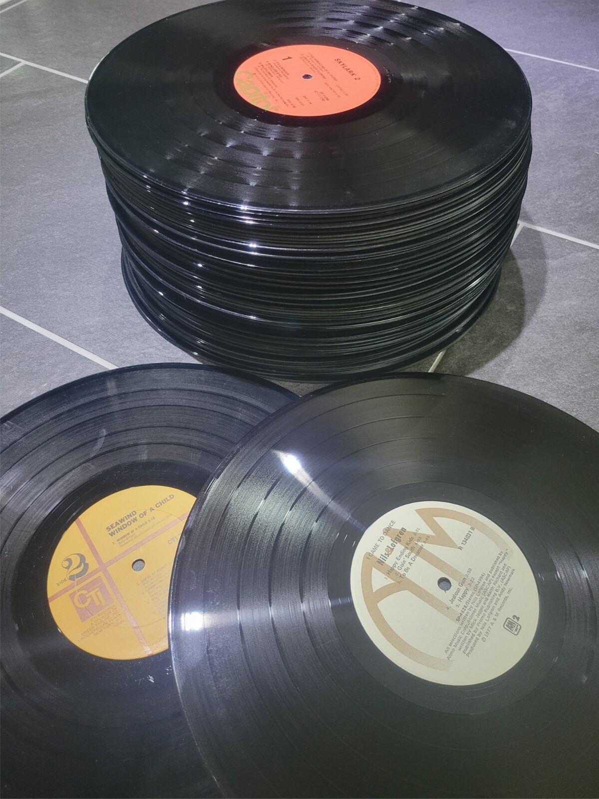 50 Random Used Vinyl Records for DIY Crafting Projects No Sleeves-image
