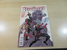 DEFENSORES #1 MARVEL VOL 3 ALTA CALIDAD ROJO SHE HULK SUBMARINER DR EXTRAÑO PUÑO DE HIERRO