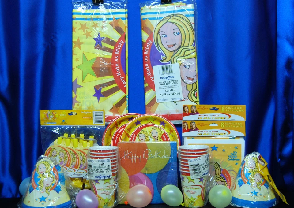 Mary Kate Ashley Party Set # 16 Cups Plates Napkins Tablecover Hats Invites  - Image 2 of 2