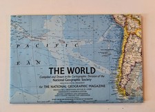 Vintage National Geographic Map Supplement: The World, December 1970