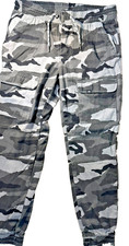 Ecko Unltd Men  s Joggers   Medium, Black  Grey Camo Print