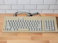 RARE Vintage Apple Macintosh Model M0116 Keyboard Very Clean
