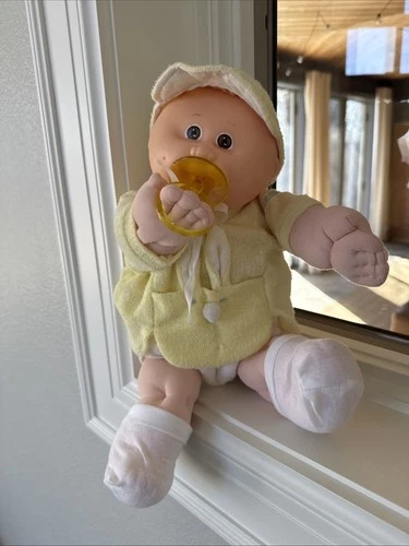 Vintage Coleco Cabbage Patch Kid Preemie #4 Pacifier Tan Tuft Of Hair