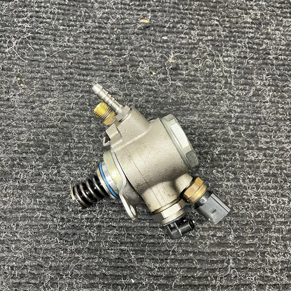☑️ Bomba de combustible de alta presión para Audi A4/A6/A5/Q5 2009-2012 6e127025ac Foto 2 de 4