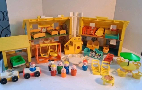 Vtg 1970s Fisher Price Yellow Play Family House; #952; +++Xtras & ACCESSORIES!!!