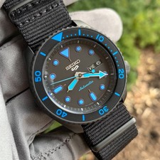 Orologio da polso Seiko Seiko 5 SRPD81 subacqueo automatico - scatola e documenti