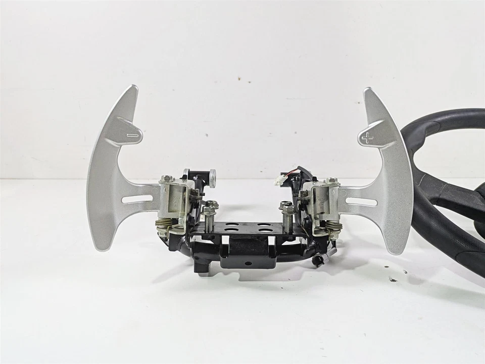 Pás de câmbio de montagem no volante Yamaha YXZ1000 R SS XTR 2020 2HC-F3838-02-00 - Imagem 2 de 4