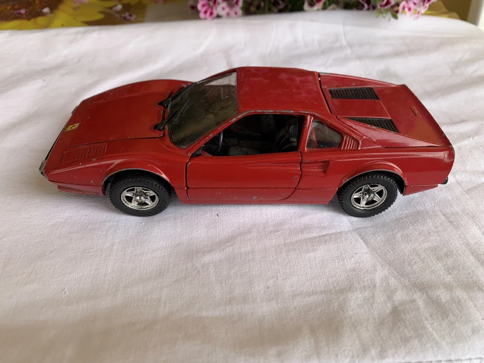 Ferrari 308 GT 1:25 Polistil No Burago Mebetoys - Immagine 2 di 4