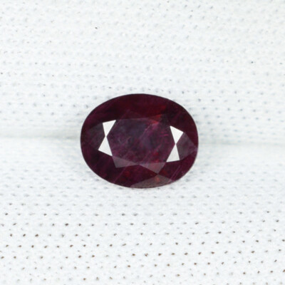 0.82Cts Fine Luster ''Certif GCI'' Natural Ruby From Burma Oval Cut....!!!!