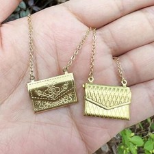 2x 1:12 Scale Dollhouse Bags Dollhosue Decor Accessory for Drama Dollhouse