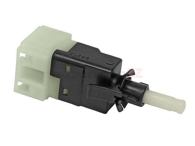 GENUINE MERCEDES Brake Light Switch 0015456409 Mercedes Benz E320 