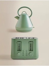 Green kettle toaster Set Fast Boil Pyramid Kettle 1.7L and and 4 slice Toaster