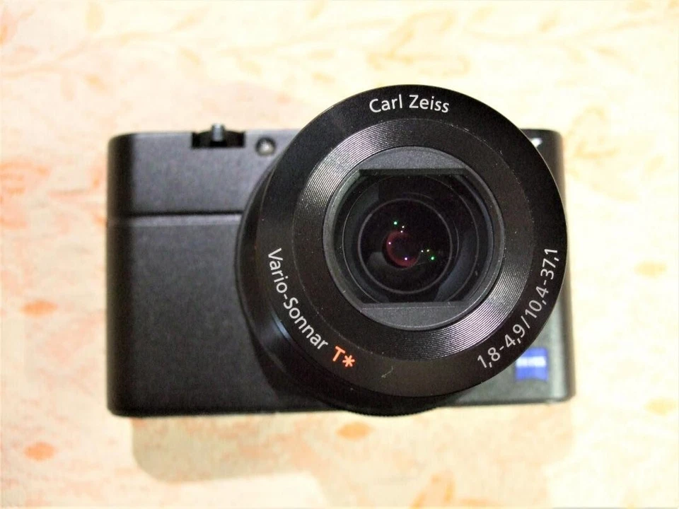 Appareil photo numérique compact Sony Cyber-Shot DSC-RX100 20,2 mégapixels ja... - Photo 4/4