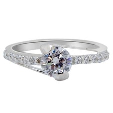 D/VVS1 Round Shape 1.00Ct Solitaire With Accents Ring In Solid 14KT White Gold