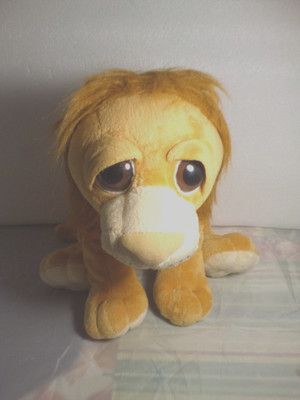 13  The Petting Zoo Lion Soft Plush Big Eyes Stuffed Animal Toy Stuffy