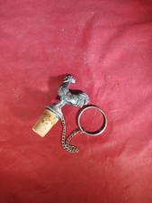 UN Tapón de Botella de Corcho de Peltre Pájaro Gallo WTU De Colección con Cadena y Lazo