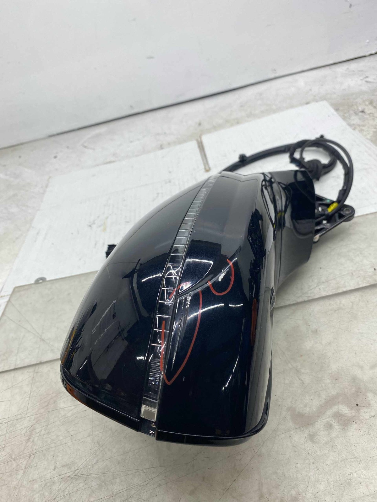 Bentley Bentayga 2015-2020 Front Right Side mirror