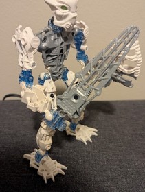 Complete no cracks/working light Lego Bionicle set 8732 Matoro Inika