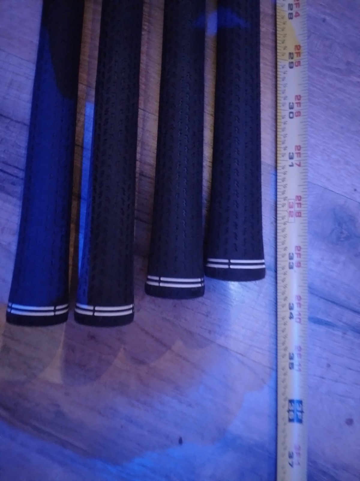 Dynamic Gold spinner wedge, Tour, shafts LW, SW, GW, PW. All (4) shafts included