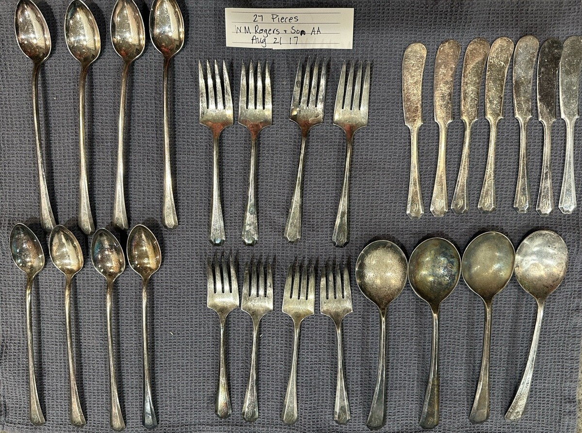 27 Piece Silver Utensil Lot - Wm Rogers & Son AA Lincoln pattern