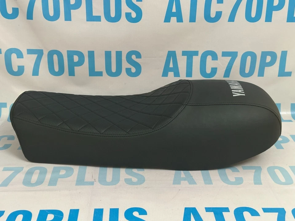 1975 - 1977 年雅马哈 RD400 RD 400 C D 低调独奏风格摩托车座椅鞍座。 — 第 3/4 张图片