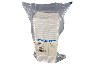 THERMO SCIENTIFIC Polystyrene 384-Well 120μL Nunc Microplate 262360 (25/pk)