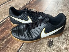 NIKE TIEMPO X INDOOR SOCCER SHOES BLACK WHITE GUM YOUTH BOYS 4.5 EXCELLENT