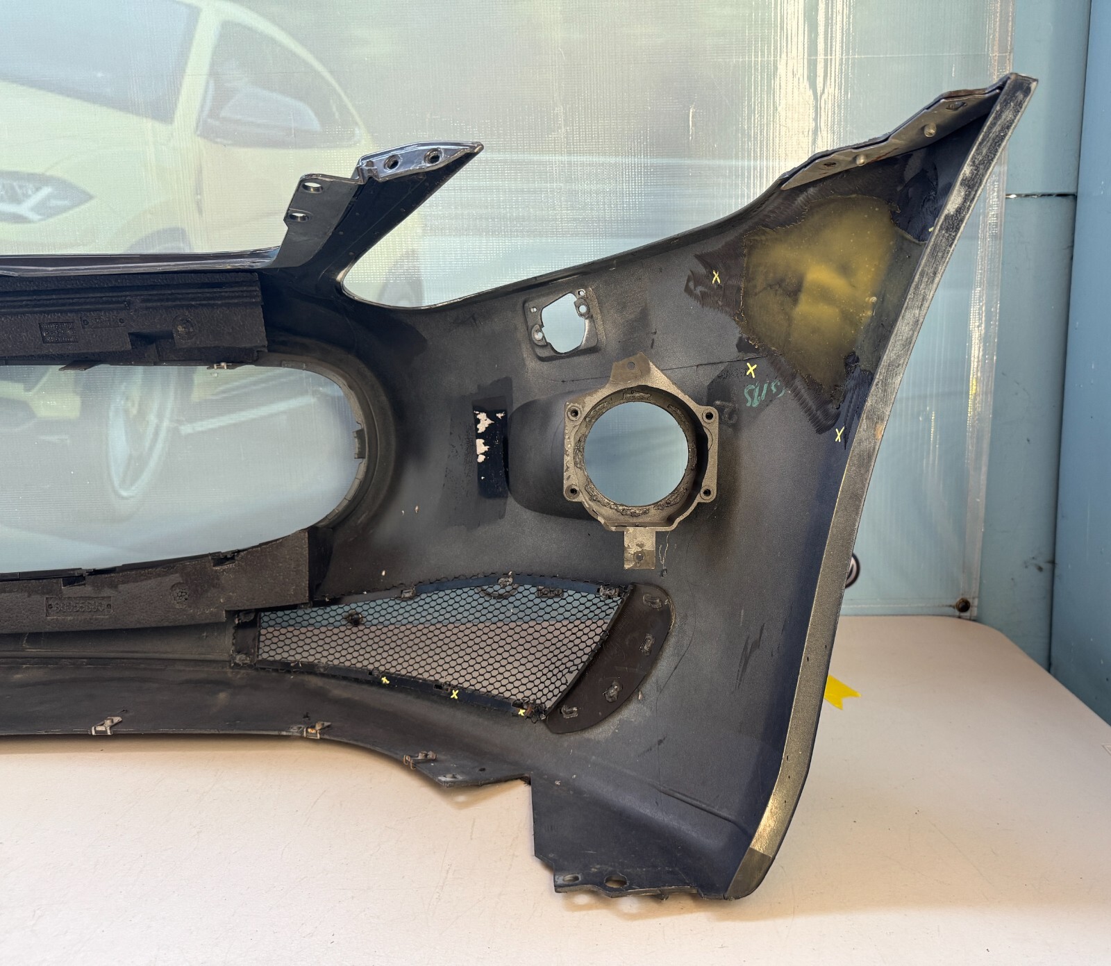 2008 2009 2010 2011 2012 MASERATI GRANTURISMO FRONT BUMPER COVER OEM USED