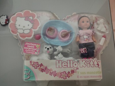 MUÑECA HELLO KITTY Y SUS MASCOTAS PERRITOS PRECINTADA SIMBA IMAN