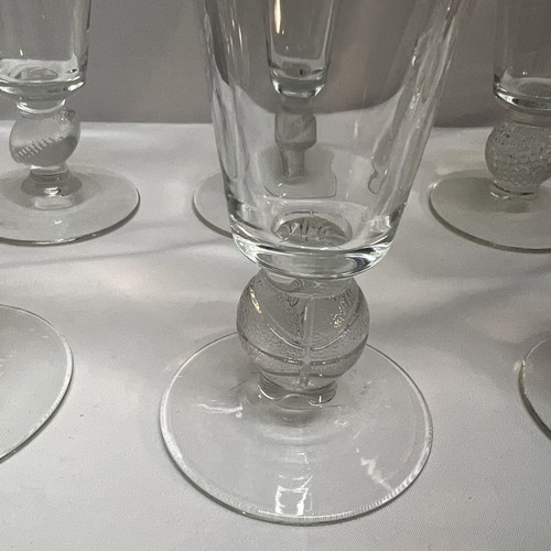 Set 9 Vtg Glass Pilsner Beer Glasses Sports Baseball Basketball Golf Football - Picture 4 of 8
