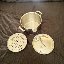 Kirkland Signature Stainless Cookware Set 5-p...