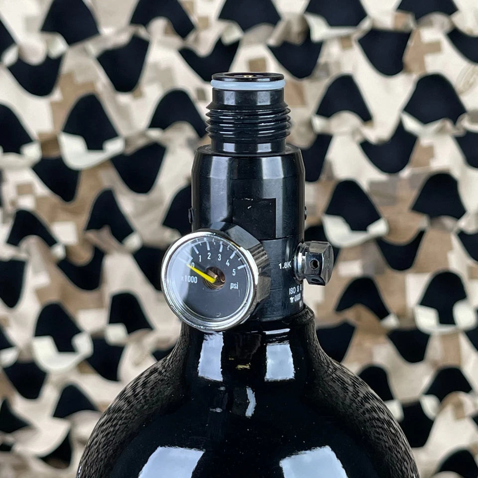 Tanque de aire comprimido de aluminio de fondo plano Tippmann 48/3000 - negro (Fresh Hydro) Foto 3 de 4