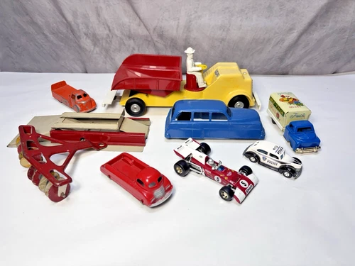 Antique/Vintage Diecast and Plastic Cars ,Trucks, Corgie Race Car  CC-24
