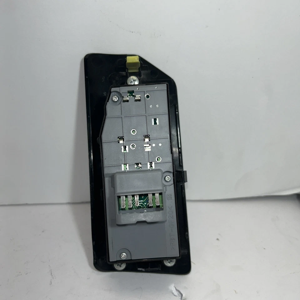 Toyota FJ Cruiser 2007-2011 Master Power window switch Front left Driver side - Image 2 of 4