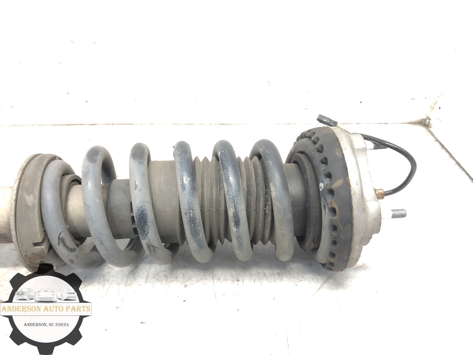 2014-2022 MASERATI QUATTROPORTE AWD RIGHT PASS FRONT SHOCK STRUT ABSORBER OEM