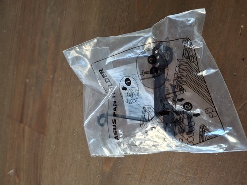 13MB0TY1M02021 ASUS ROG STRIX, TUF, SUPPORT/MONTURE DE VENTILATEUR PRINCIPAL - Photo 3/3