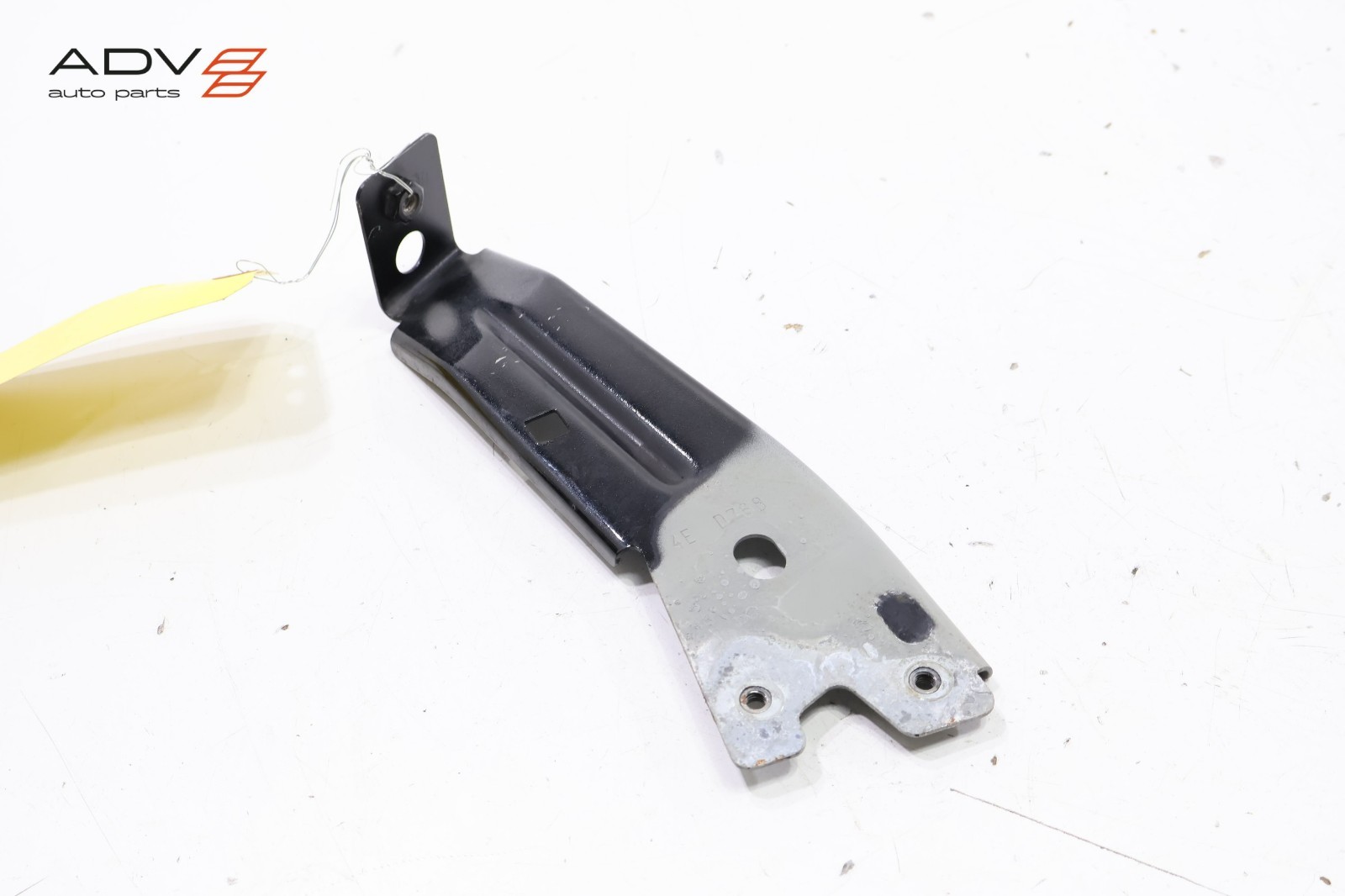 Maserati Ghibli 2014-2024 Front Right Side mounting bracket P/N 13858